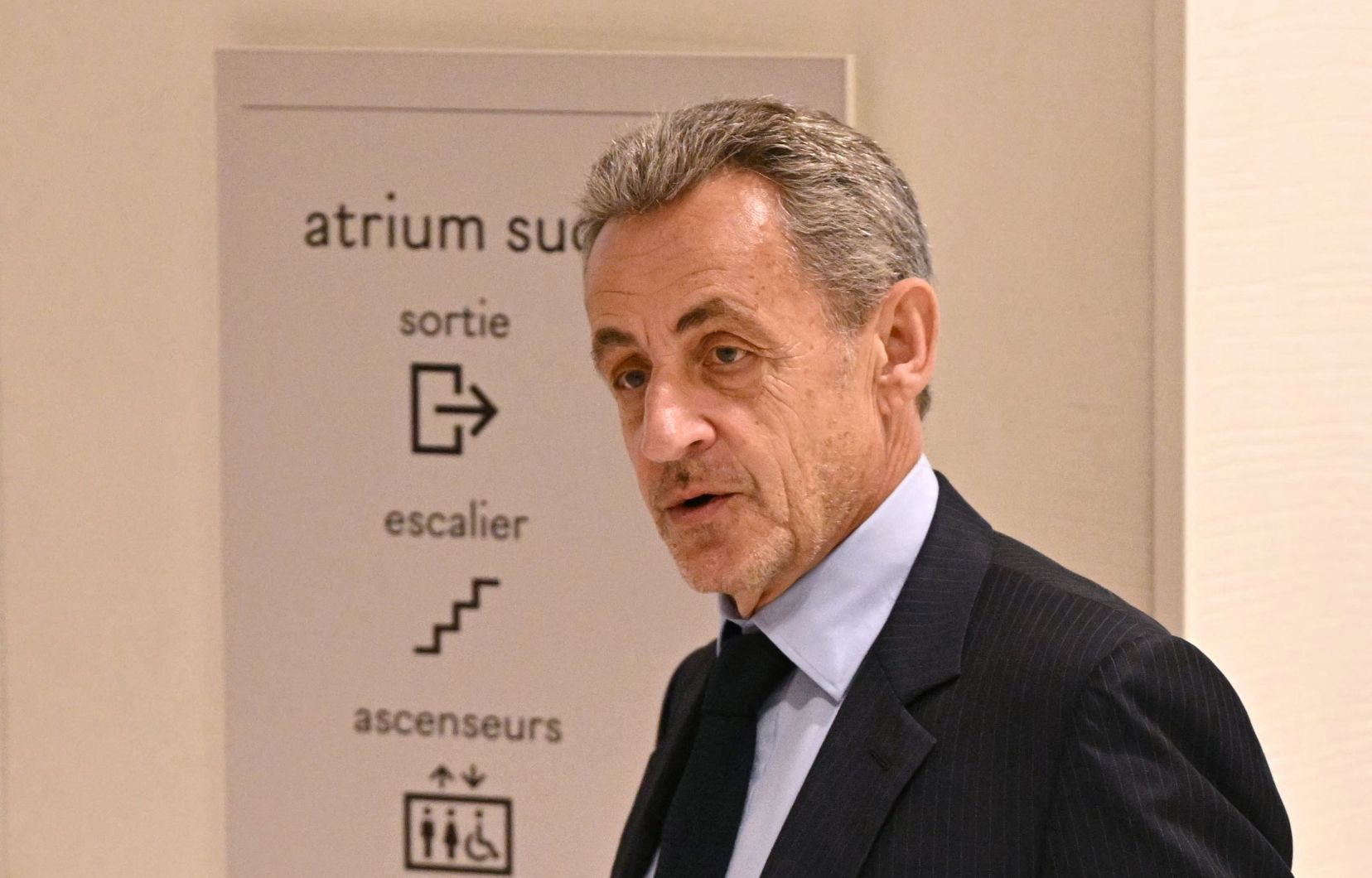 Nicolas Sarkozy Accusé de Commanditaire dans un Pacte de Corruption