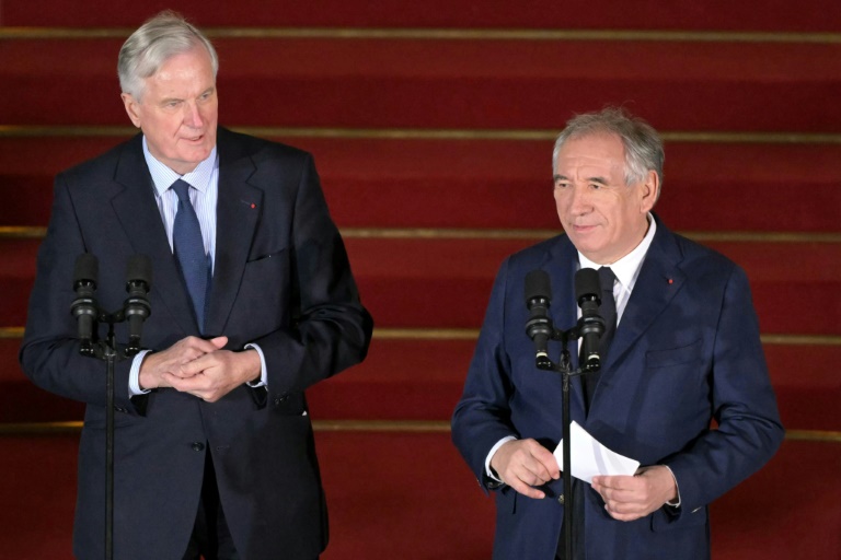 Macron et son gouvernement de gauche : un piège pour le peuple français ?